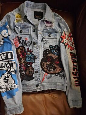 Majestik Streetwear Jacket M Light Wash Embellished Rhinestone Patches Studded